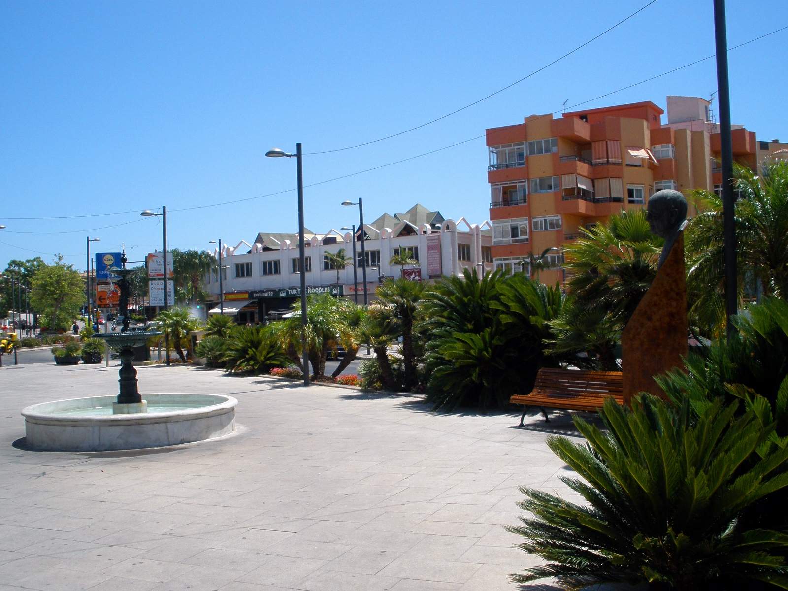 Plaza de la Iglesia in Arroyo de la Miel